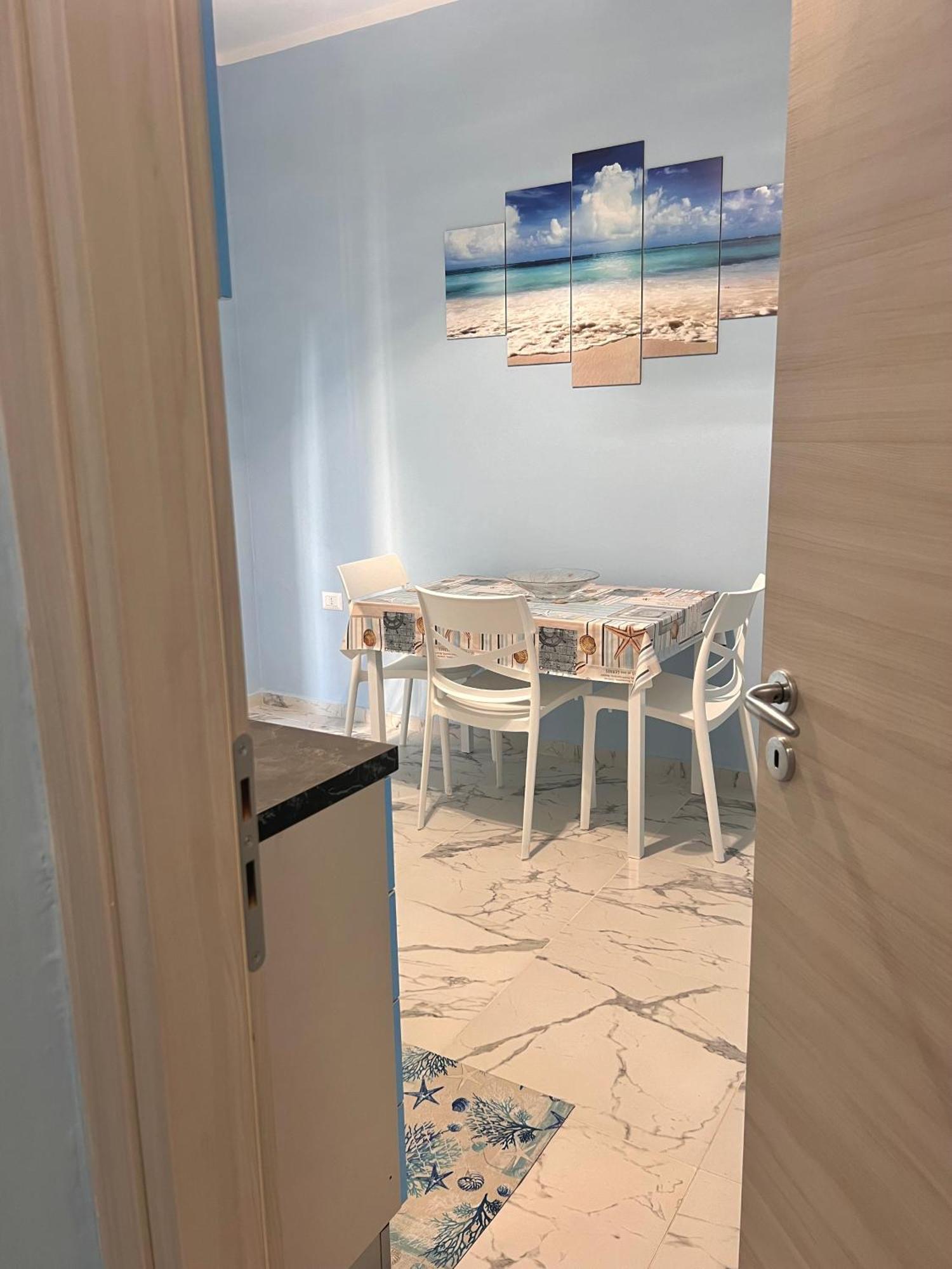 Restyling Apartments Center トロペーア エクステリア 写真